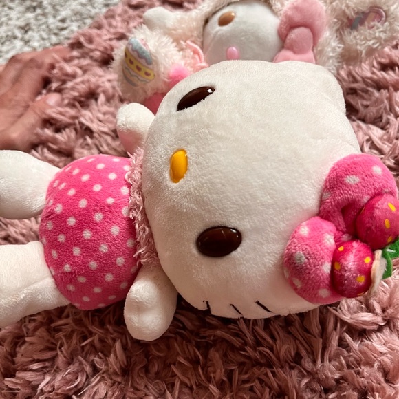 Hello kitty plush lot(2) ADORABLE - Picture 6 of 6